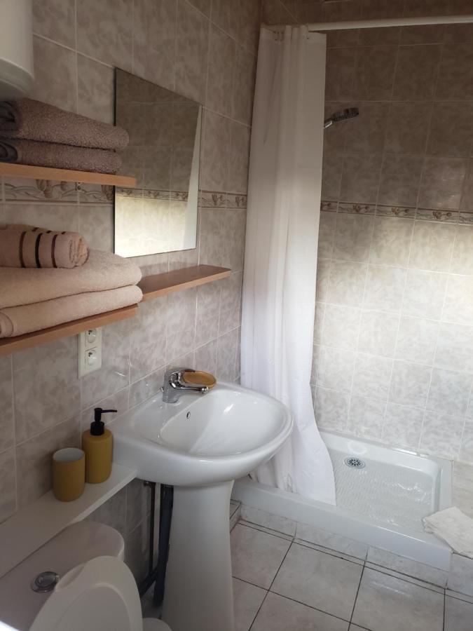 Gite Sauveterre-la-Lémance Екстериор снимка